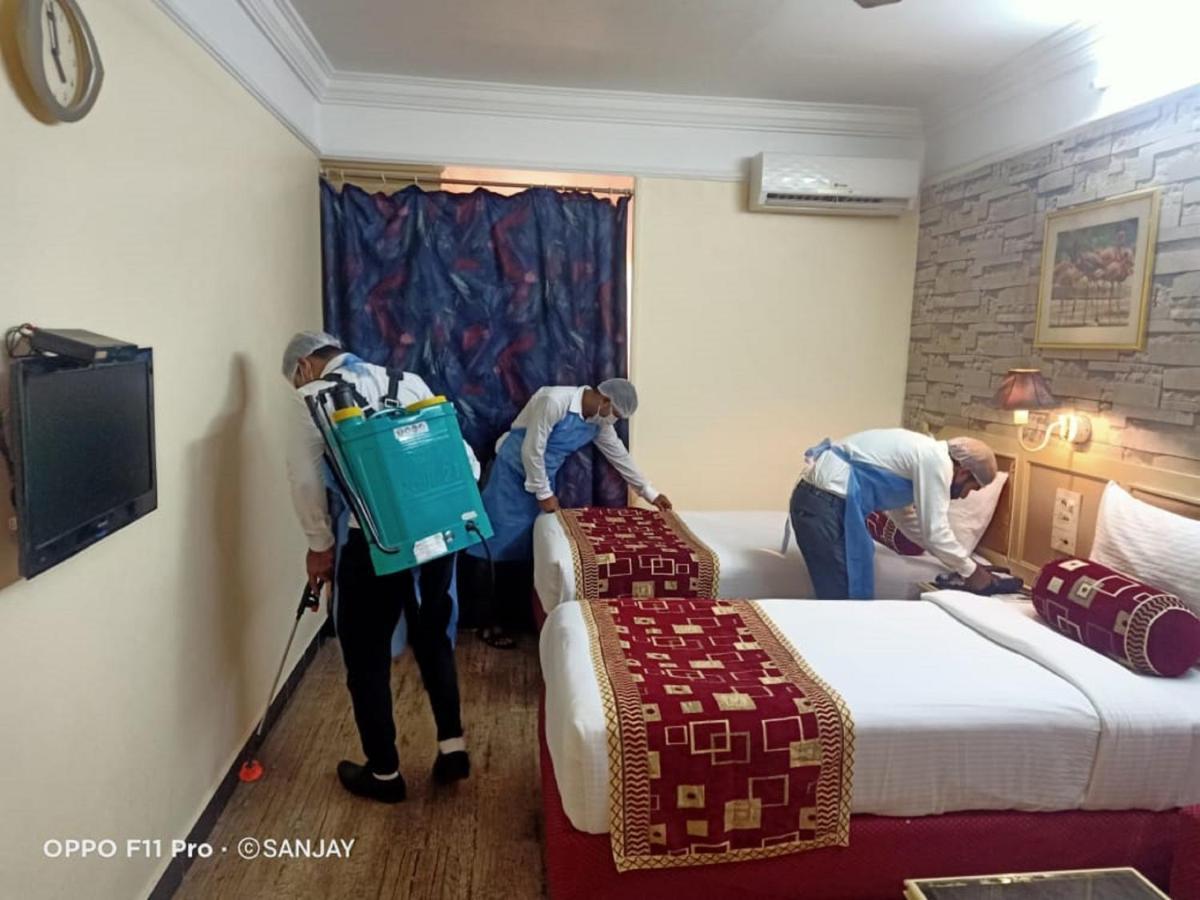 דמאן Hotel Sovereign מראה חיצוני תמונה
